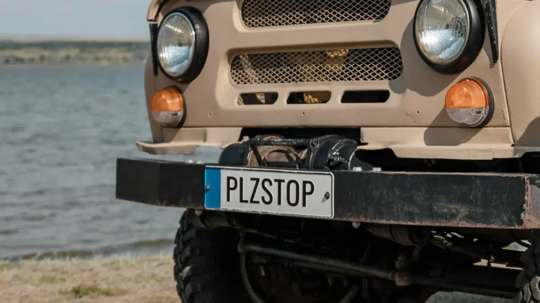 Toyota Land Cruiser FJ60 Restomod