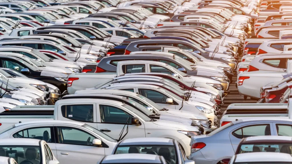 Should I Buy a New Car or Used Car?